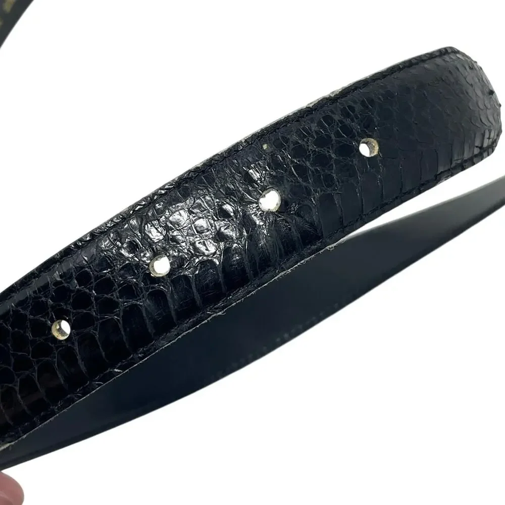 Vintage Women's Black Genuine Snake Skin Belt Size 42 Made in Taiwan Gold Buckle